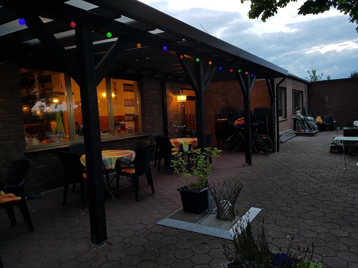 Landgasthof Schaenzer Voerde Εξωτερικό φωτογραφία
