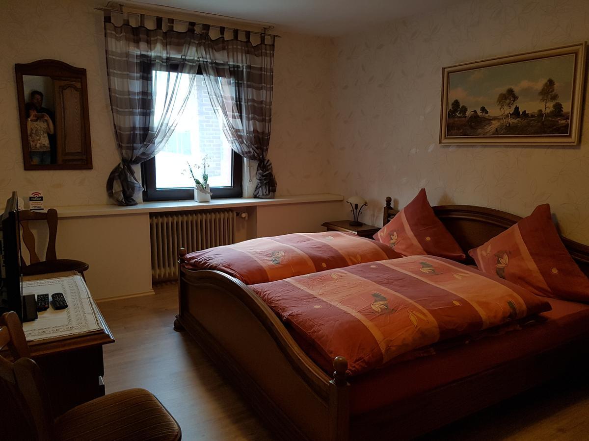 Landgasthof Schaenzer Voerde Εξωτερικό φωτογραφία