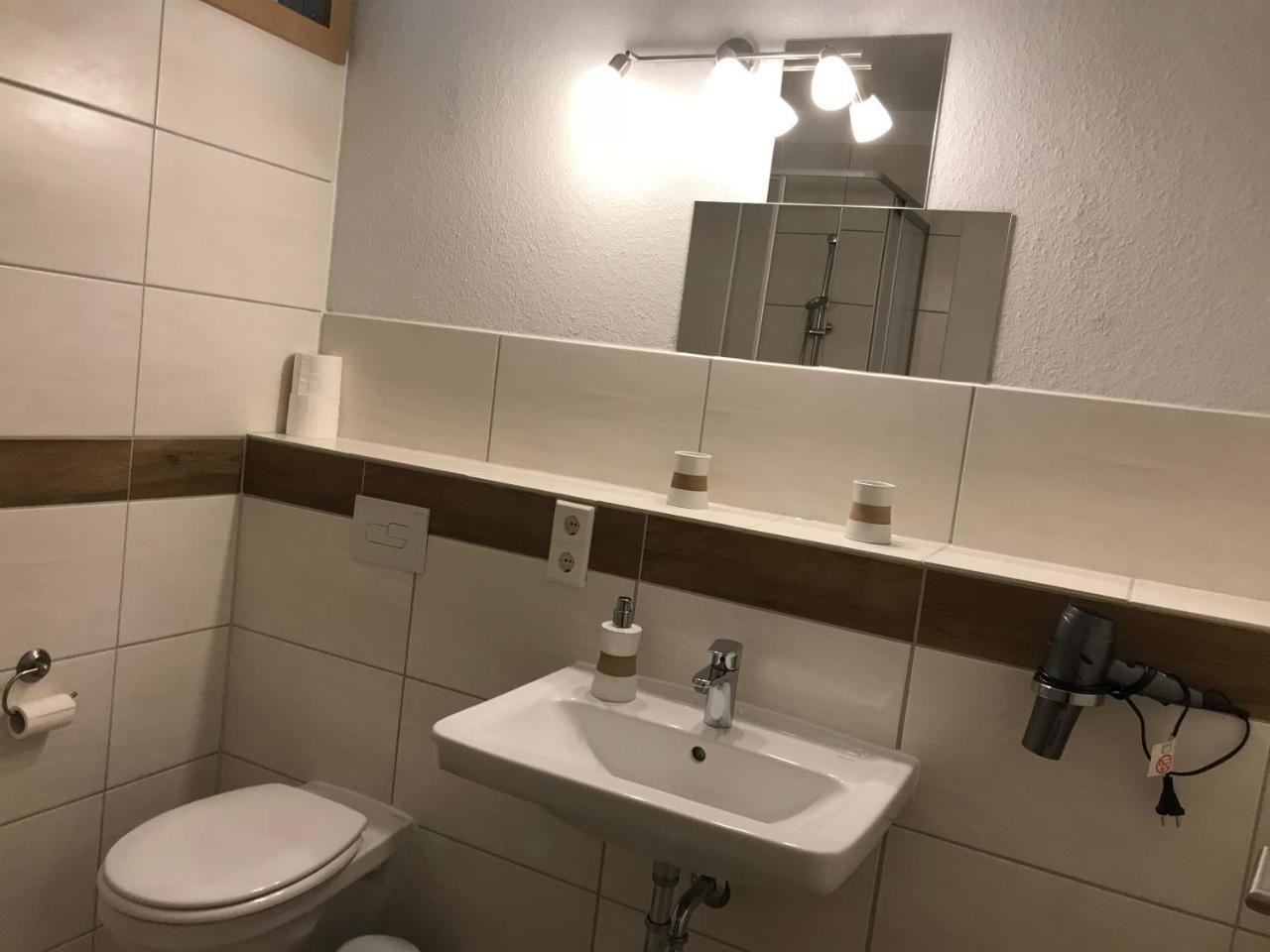 Landgasthof Schaenzer Voerde Εξωτερικό φωτογραφία